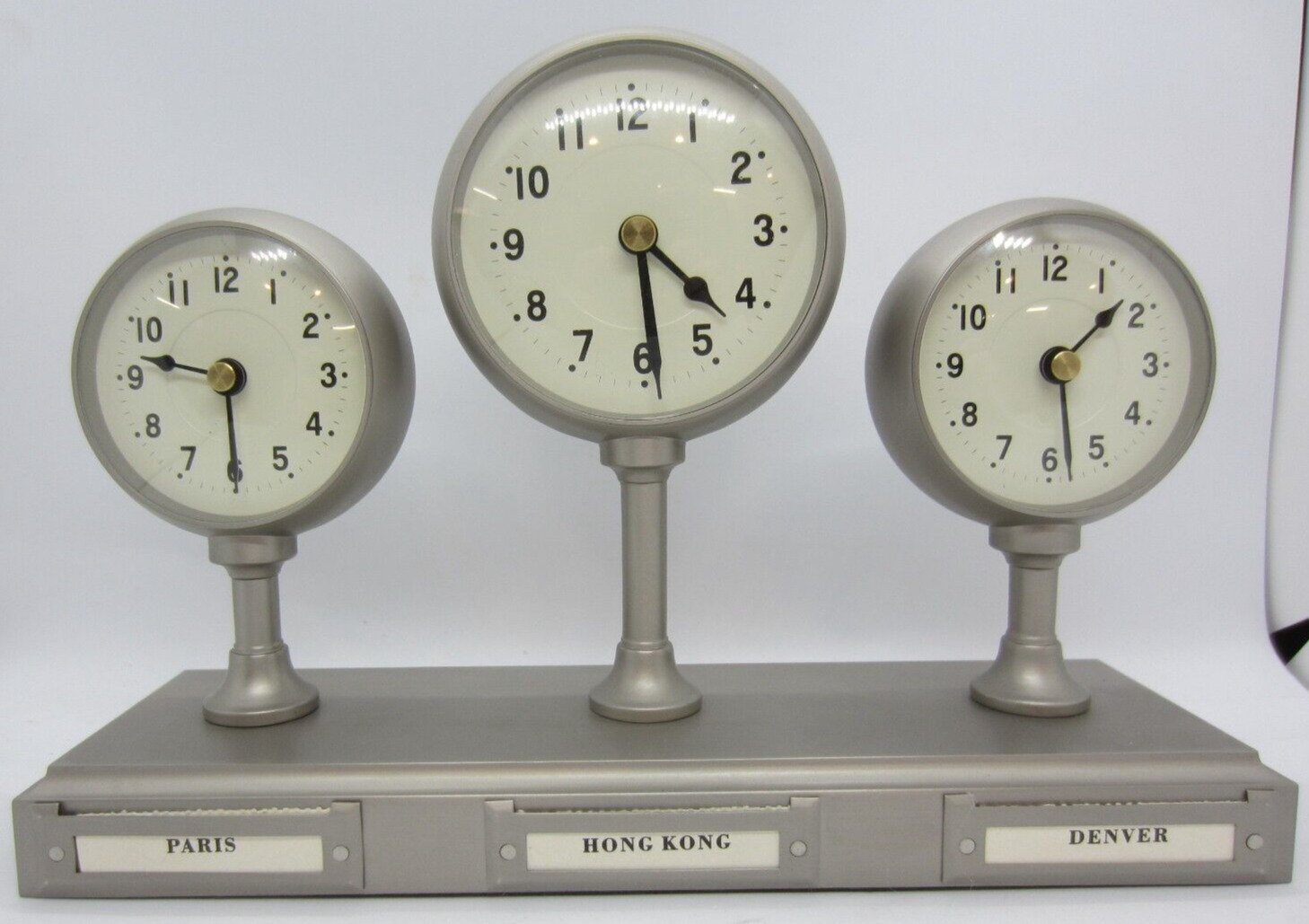 Pottery Barn 3 Time Zone World Industrial Looking Metal Mantel Clock Battery